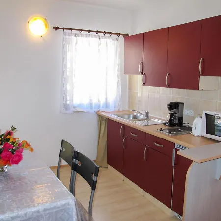 Rovanjska-2 Starigrad Paklenica